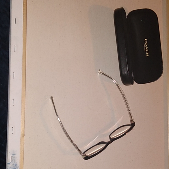 Coach eyeglasses - Picture 4 of 4